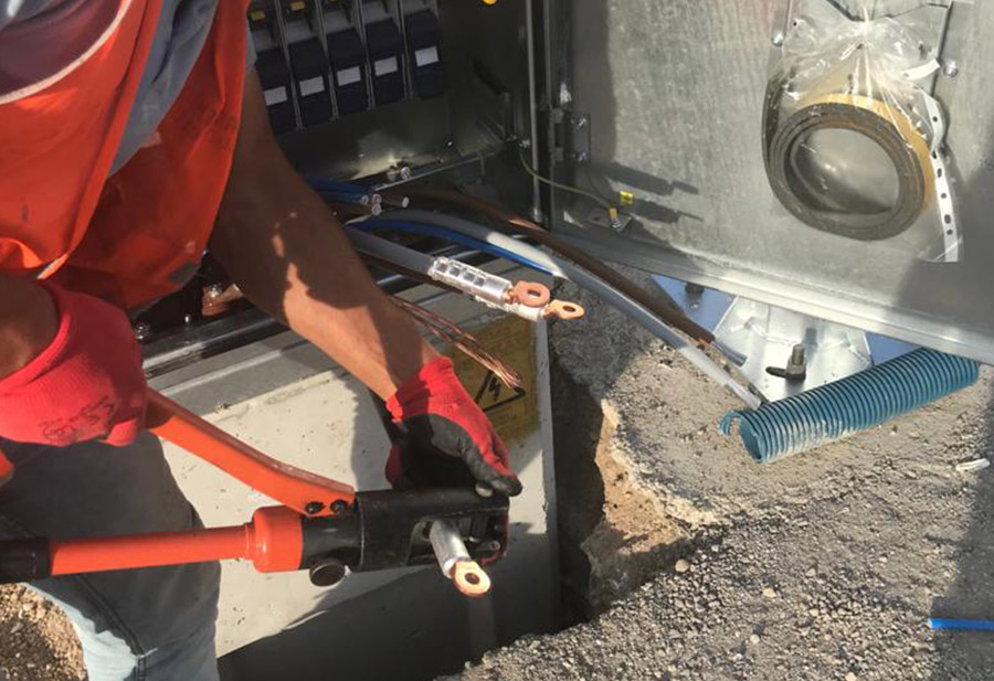 ATATÜRK ÜNİ. OTO VE YAYA YOLU AYDINLATMA YAPIM İŞİ