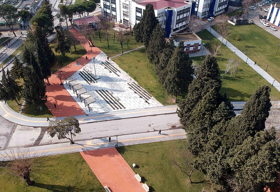 EGE ÜNİ. TIP FAK. MEVKİİ PEYZAJ YAPIMI