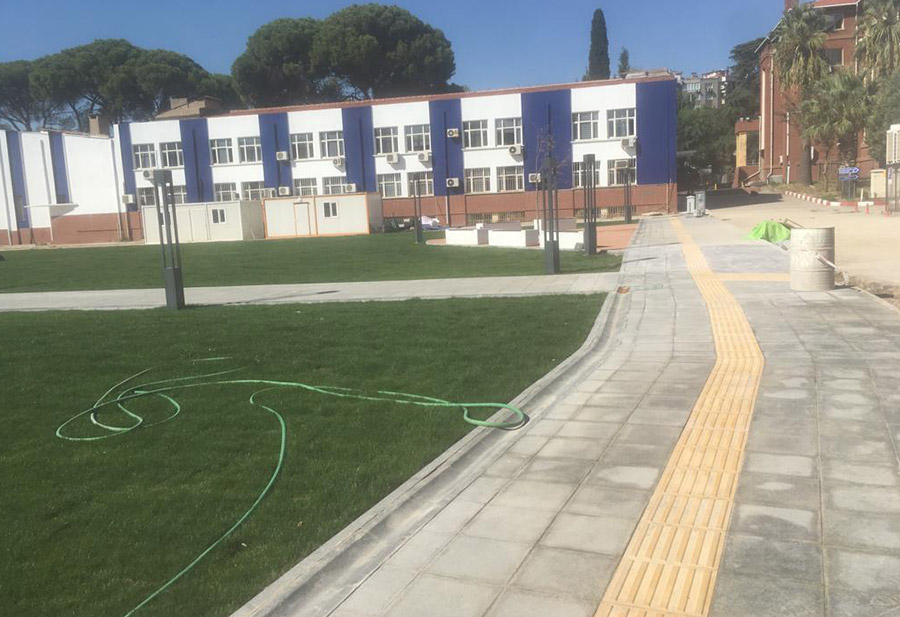 EGE ÜNİ. TIP FAK. MEVKİİ PEYZAJ YAPIMI